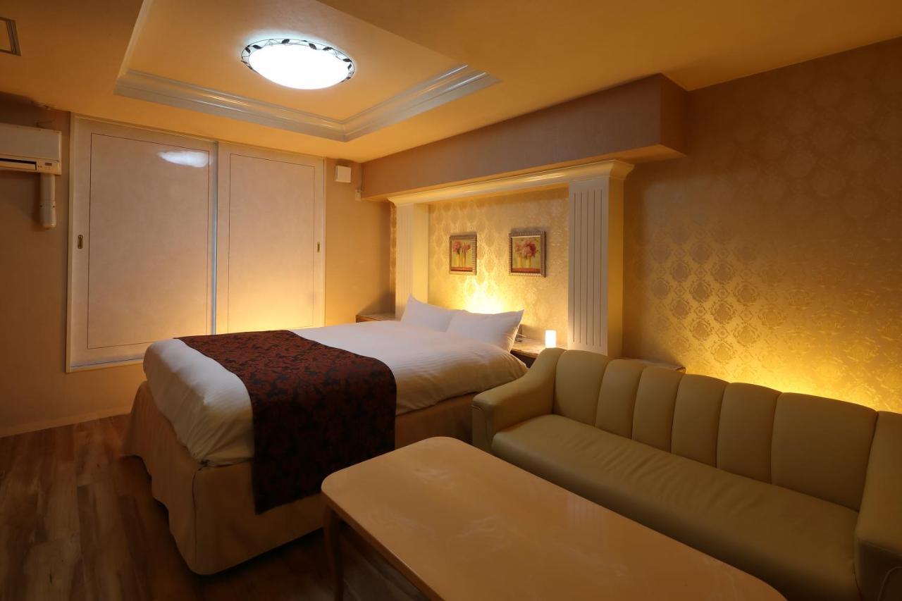 Hotel Fine Olive Kyoto Yamashina (Adults Only) Exterior photo